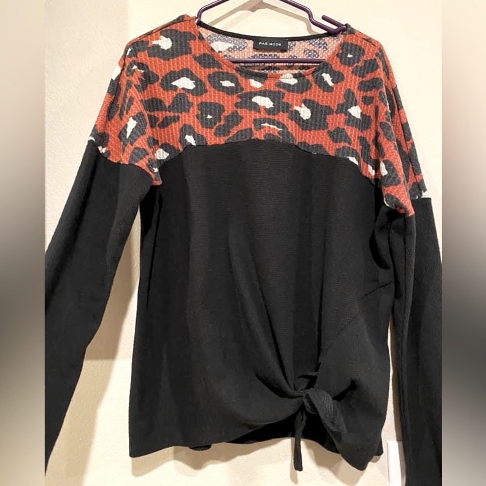 SOLD Rae Mode Leopard Top
